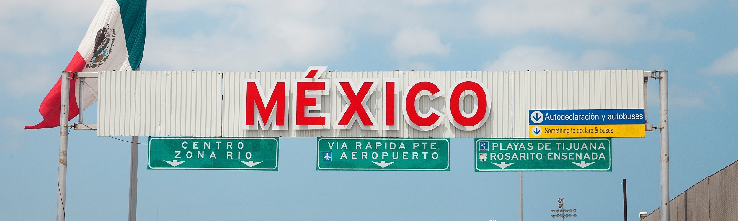 mexico sign at san diego tijuana border
